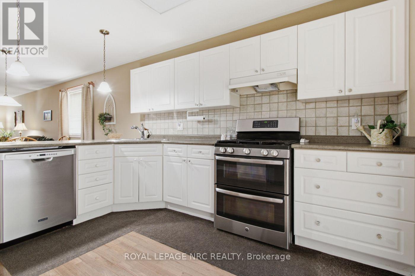 73 Rolling Meadows Boulevard, Pelham, Ontario  L3E 0N2 - Photo 27 - X13698618