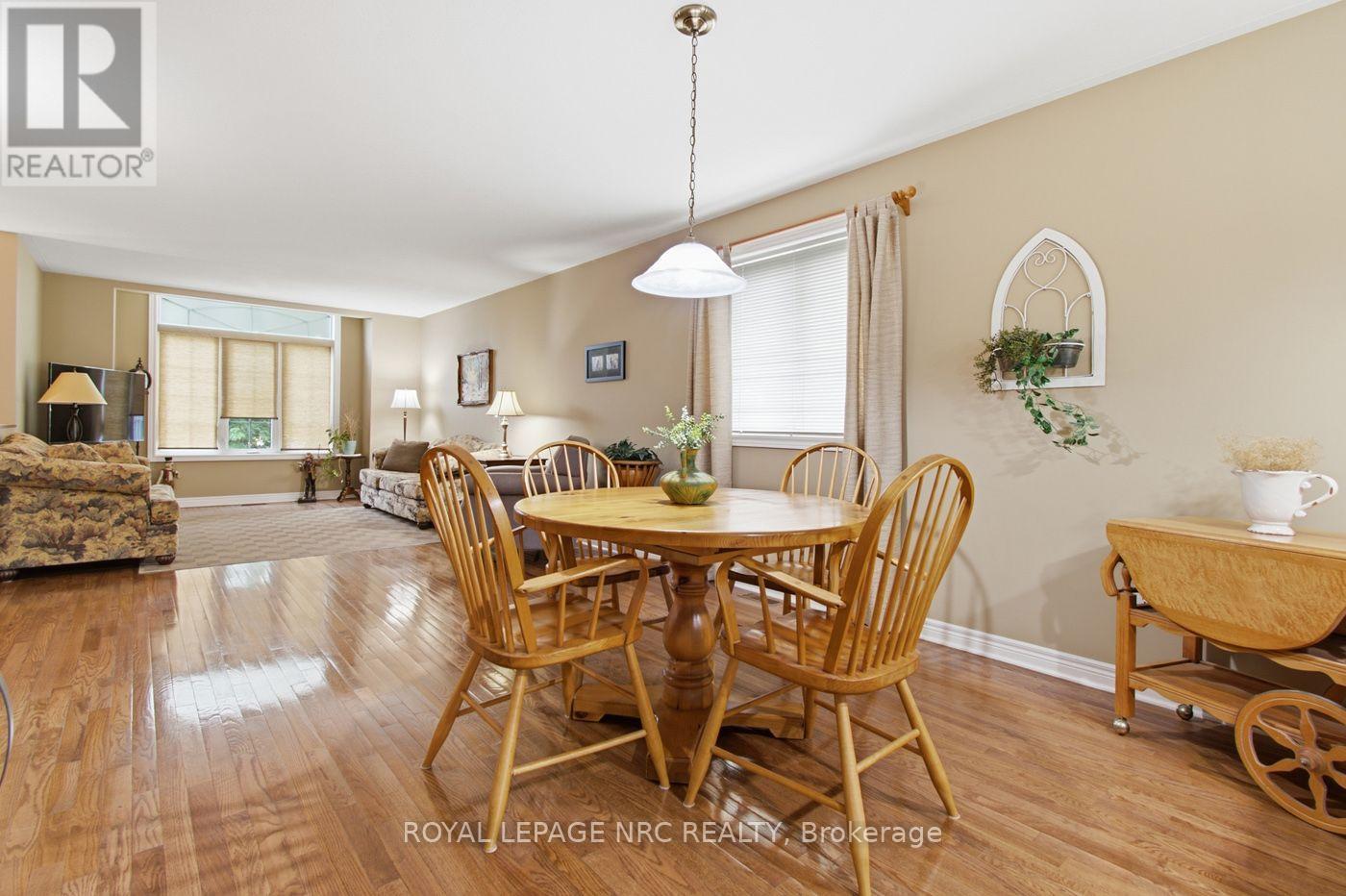 73 Rolling Meadows Boulevard, Pelham, Ontario  L3E 0N2 - Photo 29 - X13698618
