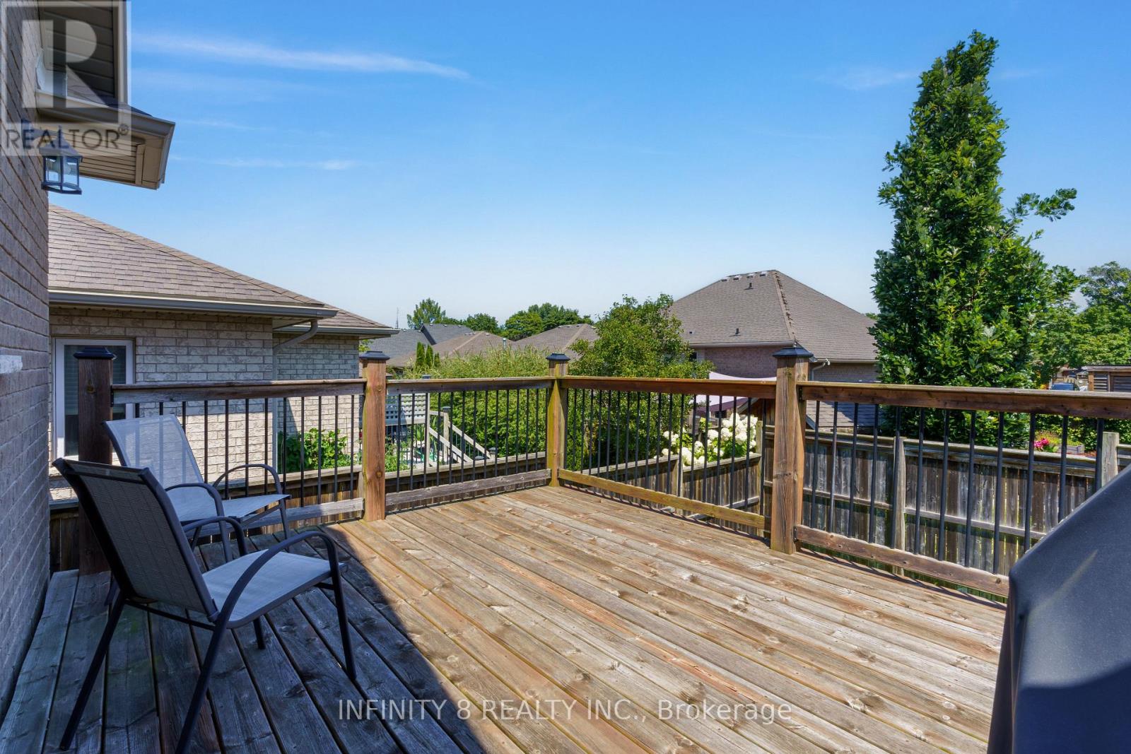 10 Sapphire Court, St. Catharines, Ontario  L2M 0A4 - Photo 34 - X13698746