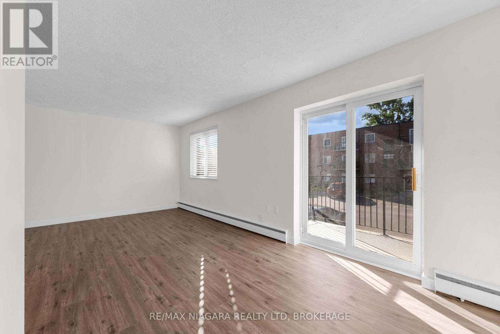25 - 452 Carlton Street, St. Catharines, Ontario  L2M 4X1 - Photo 12 - X13699042