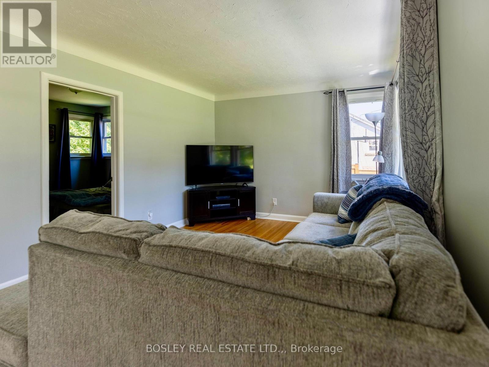 1180 Sunset Drive, Pelham, Ontario  L0S 1C0 - Photo 11 - X13699096