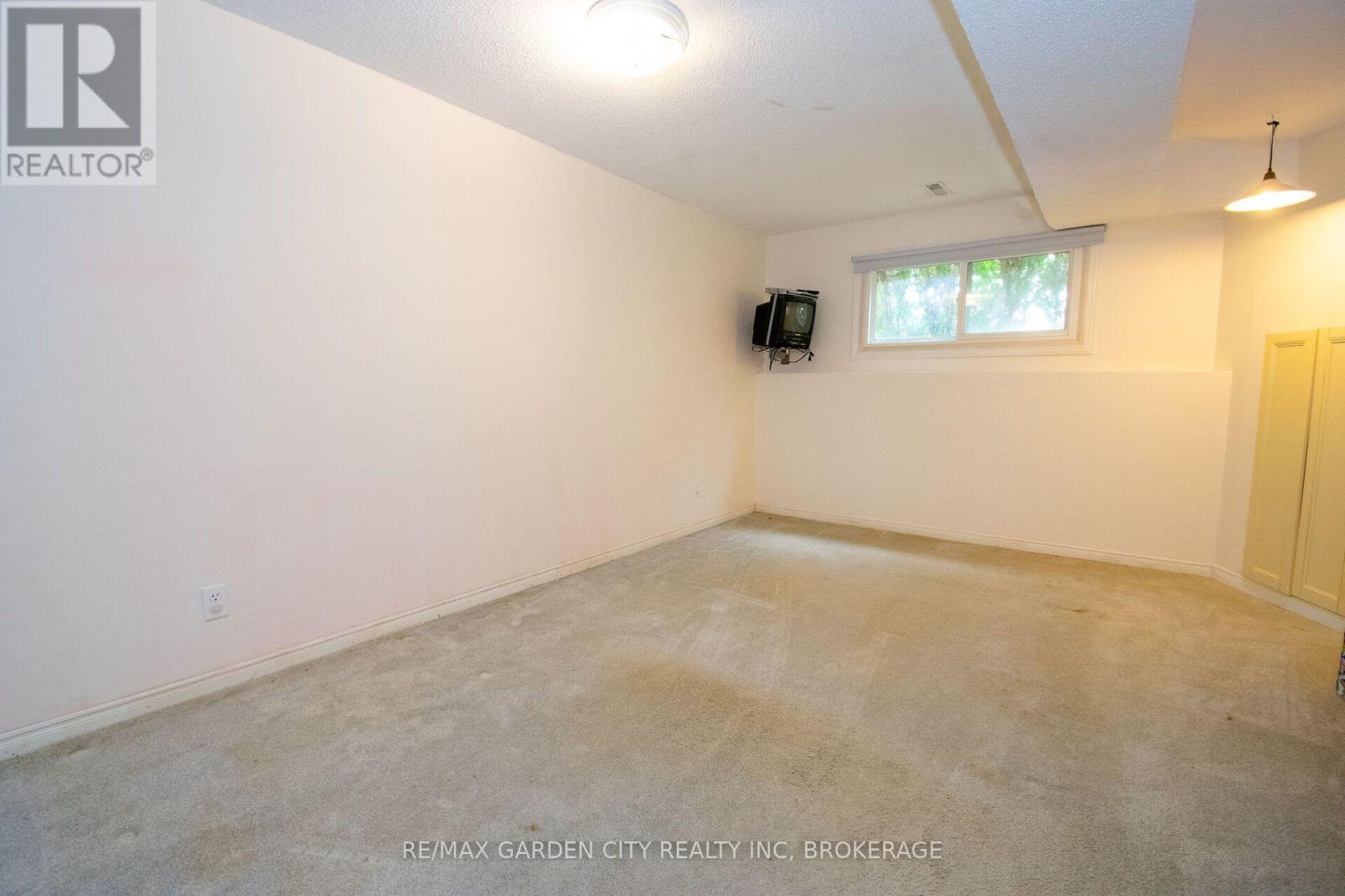 93 Northwood Drive, Welland, Ontario  L3C 6S3 - Photo 34 - X13699194