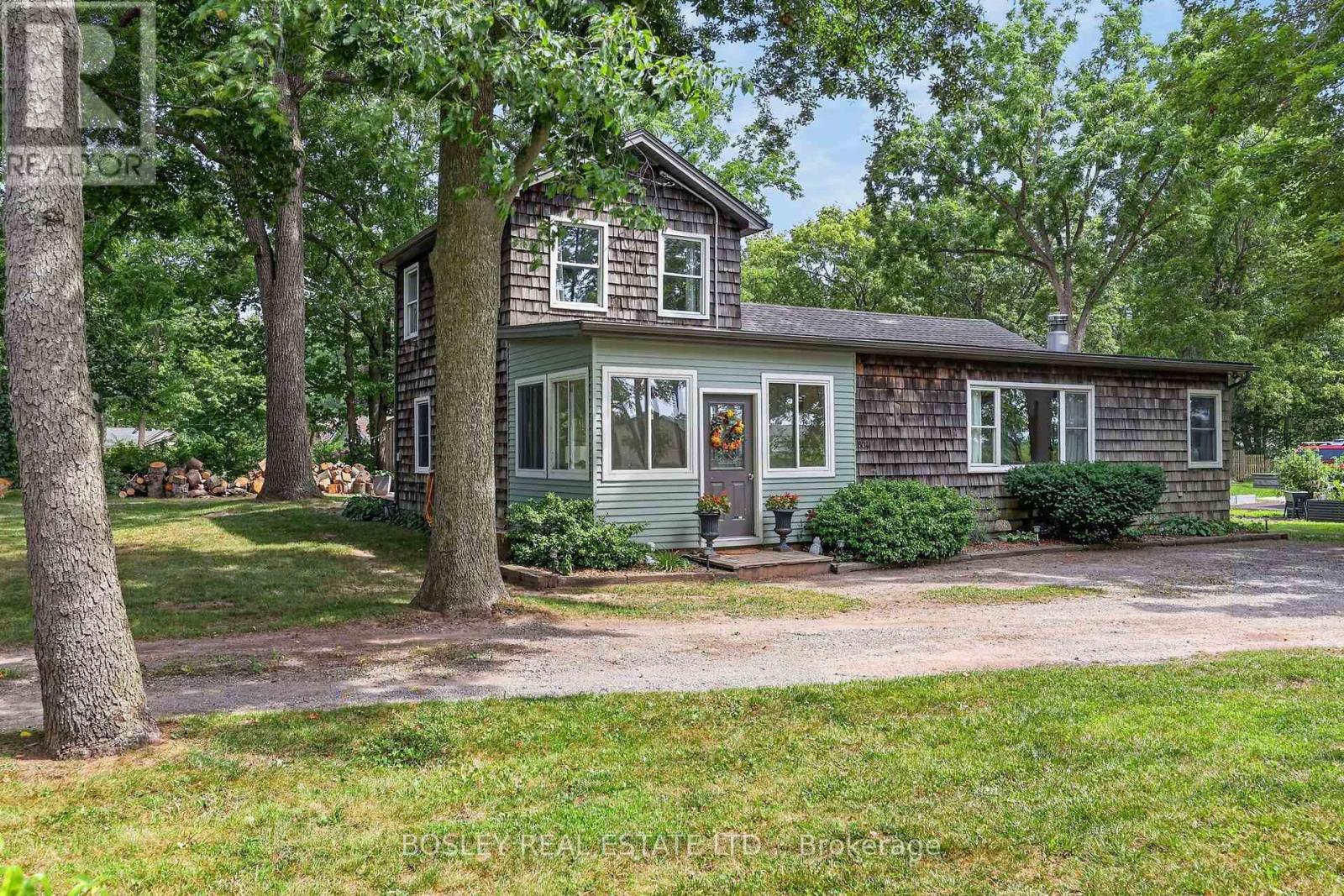 804 BERNARD AVENUE, Fort Erie, Ontario