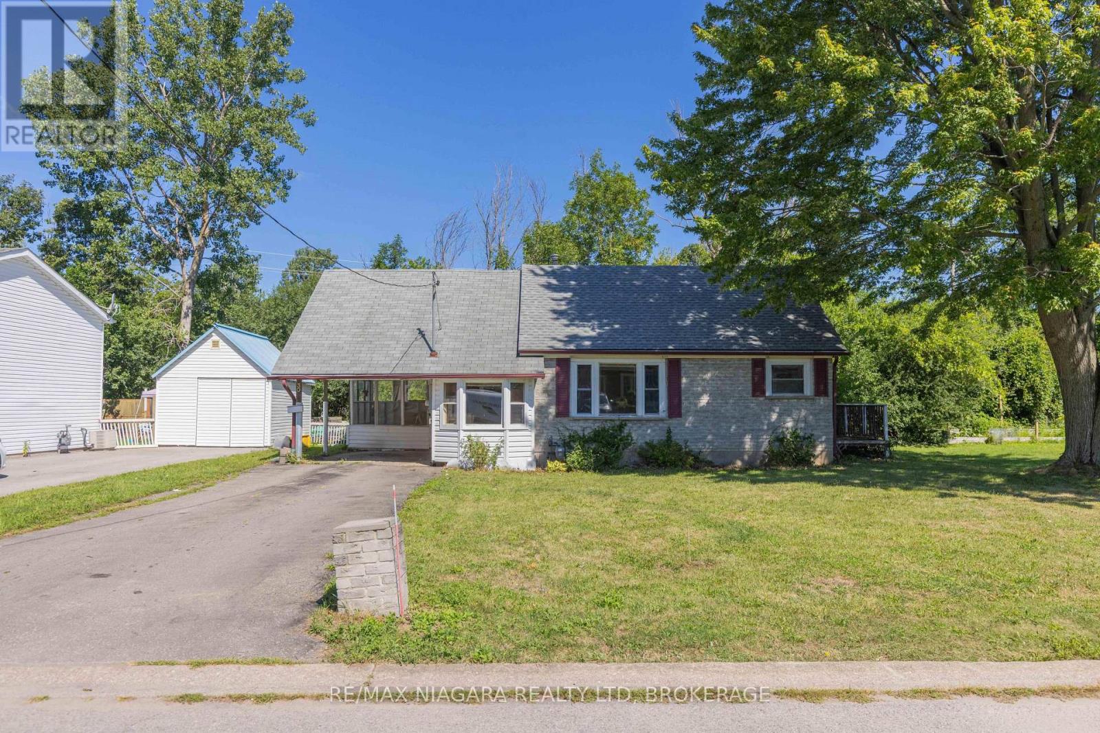 30 A AVENUE, Fort Erie, Ontario