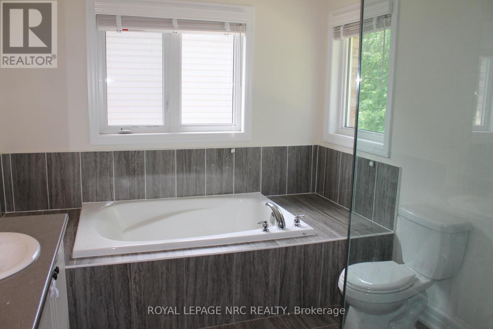 9397 Tallgrass Avenue, Niagara Falls, Ontario  L2G 0Y2 - Photo 27 - X13700932