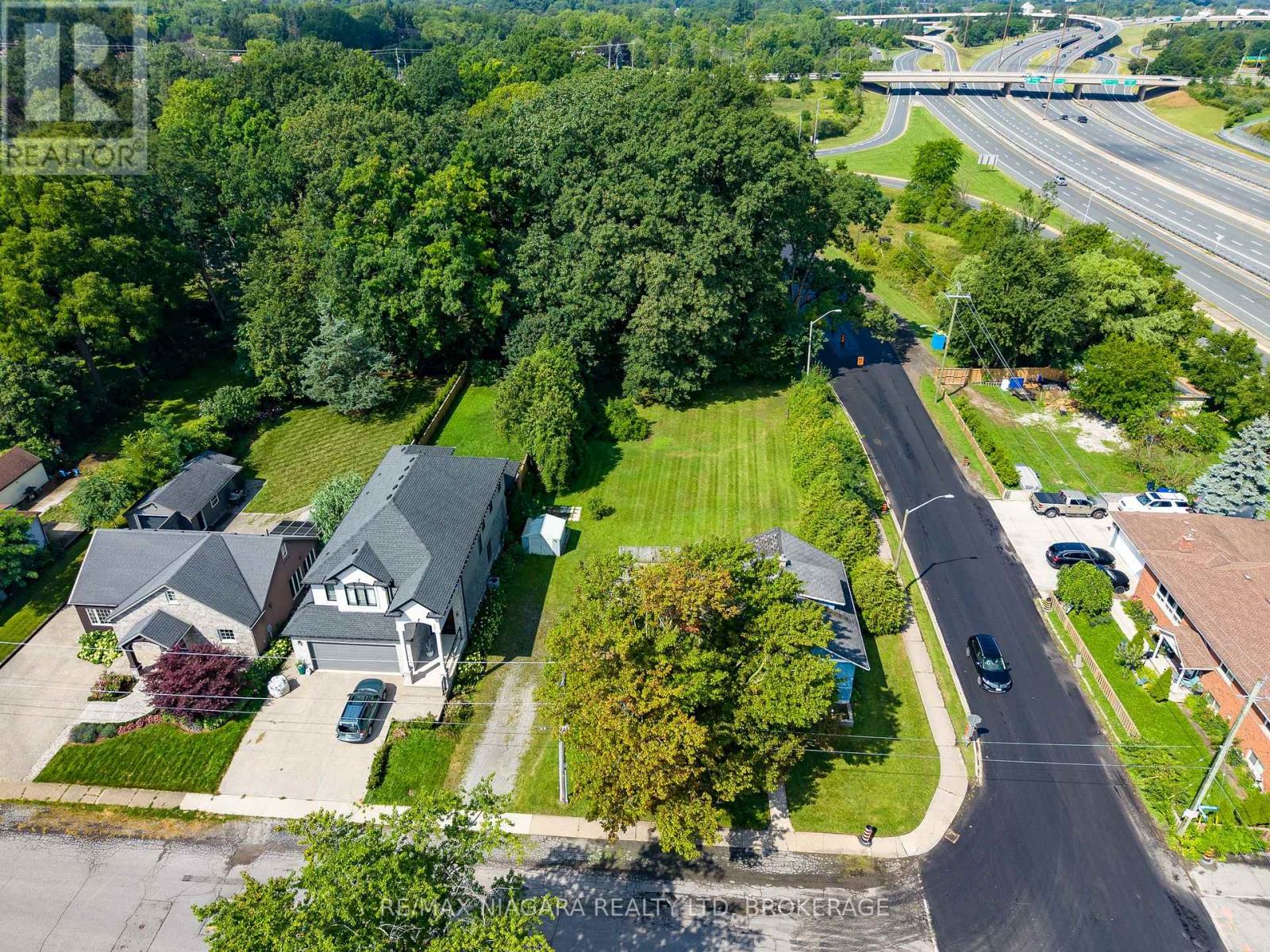 5469 Prince Edward Avenue, Niagara Falls, Ontario  L2G 5H7 - Photo 11 - X13702480