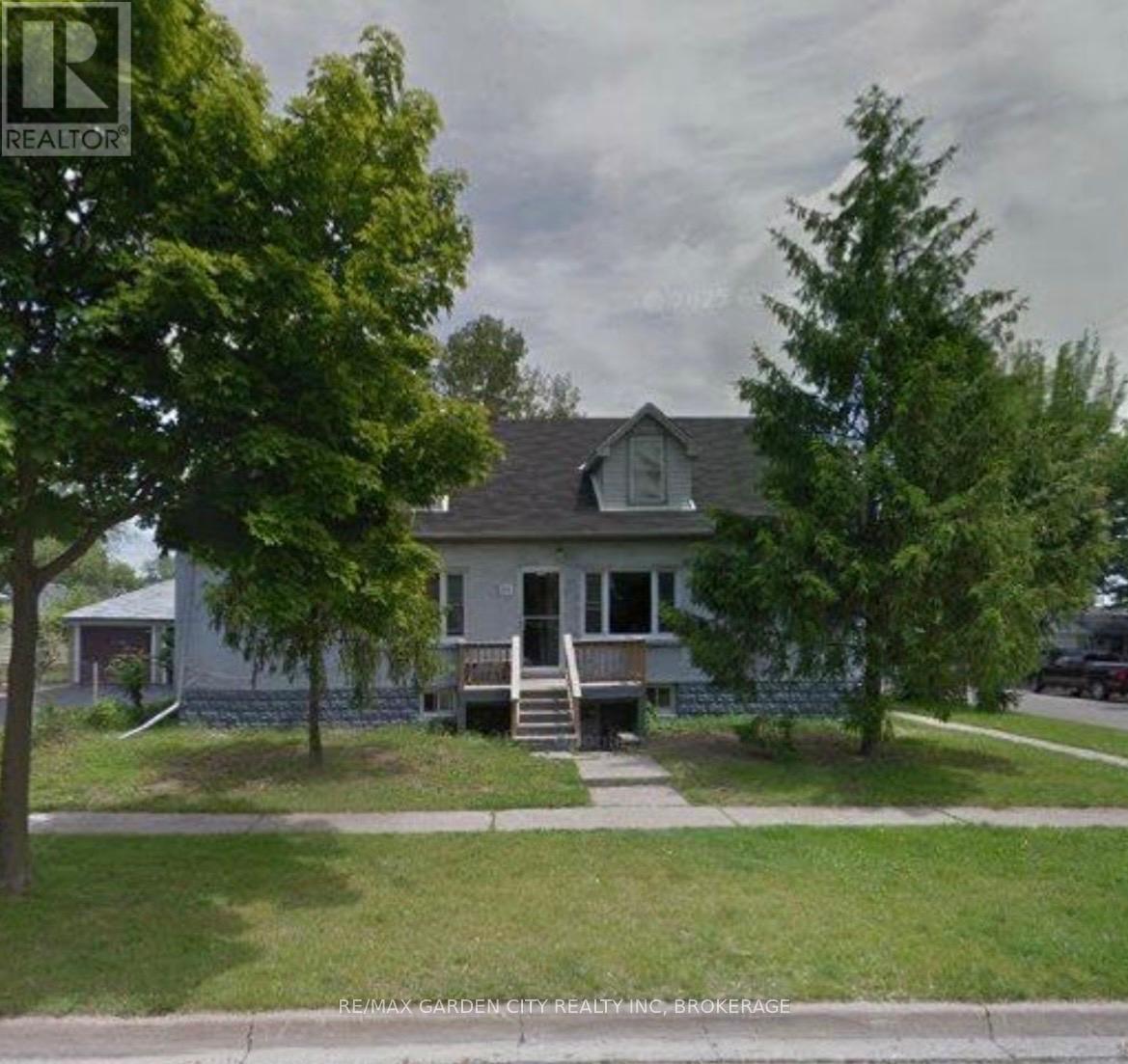 A - 99 BEATRICE STREET, Welland, Ontario