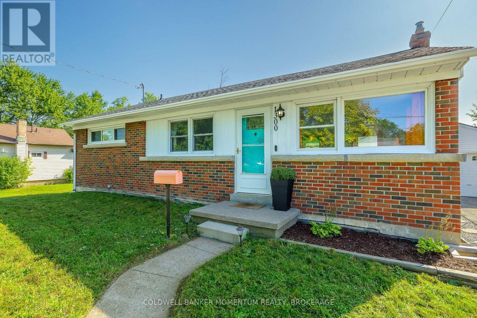 1300 Spears Road, Fort Erie, Ontario  L2A 4N3 - Photo 6 - X13703146