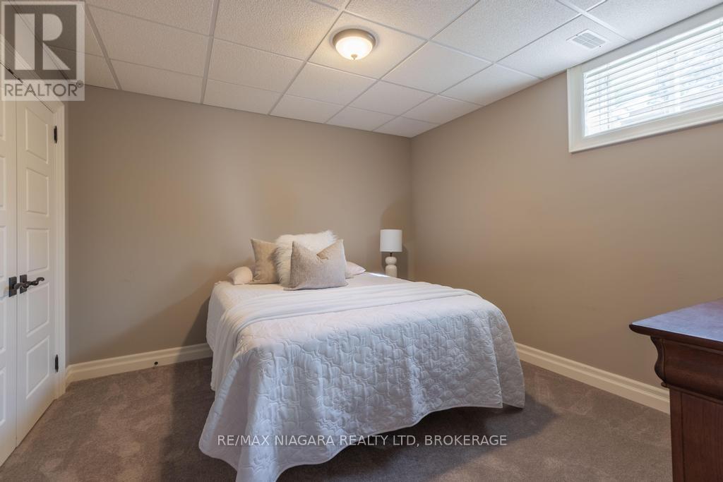 50 Sandalwood Crescent, Niagara-On-The-Lake, Ontario  L0S 1P0 - Photo 35 - X13703278