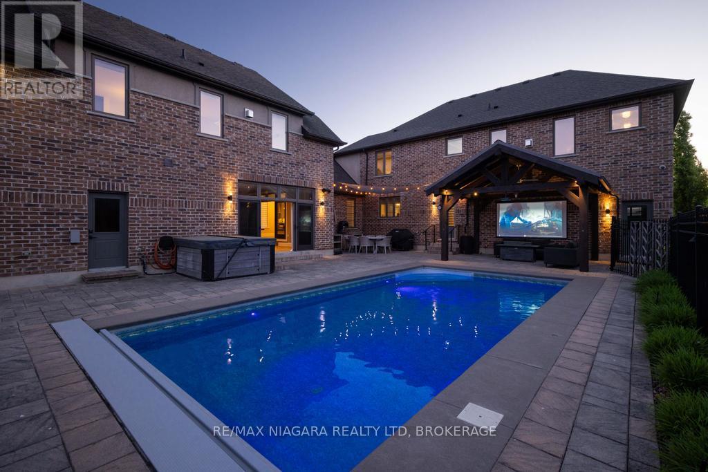 50 Sandalwood Crescent, Niagara-On-The-Lake, Ontario  L0S 1P0 - Photo 4 - X13703278