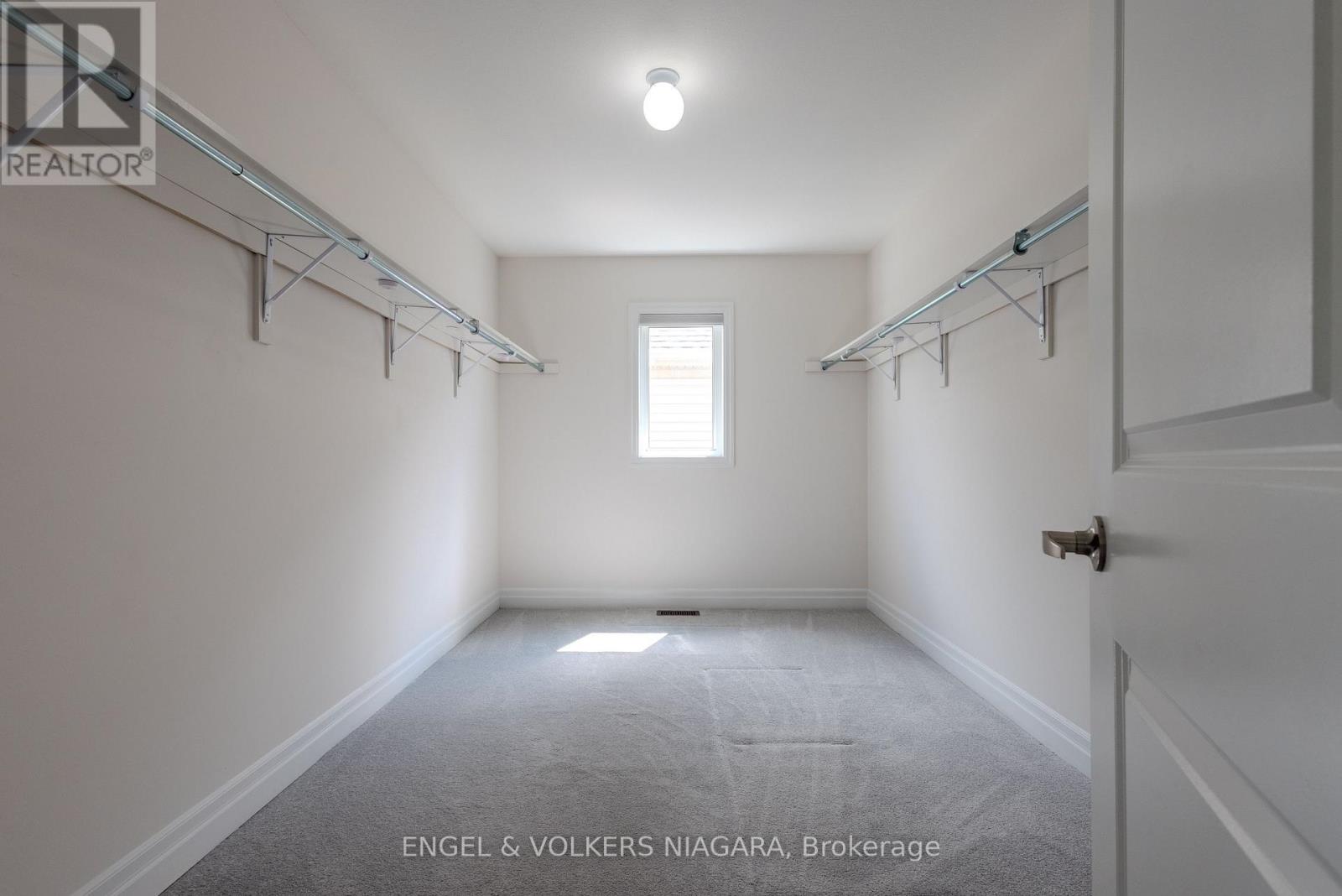 9218 White Oak Avenue, Niagara Falls, Ontario  L2G 0E9 - Photo 23 - X13703950