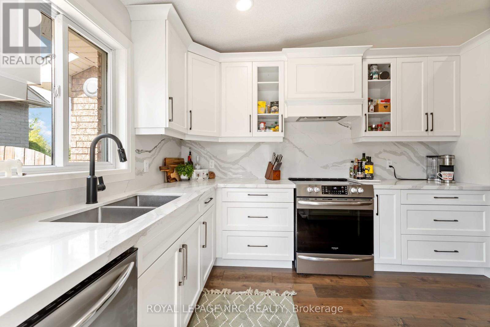 3680 Weinbrenner Road, Niagara Falls, Ontario  L2G 7Y4 - Photo 17 - X13704784