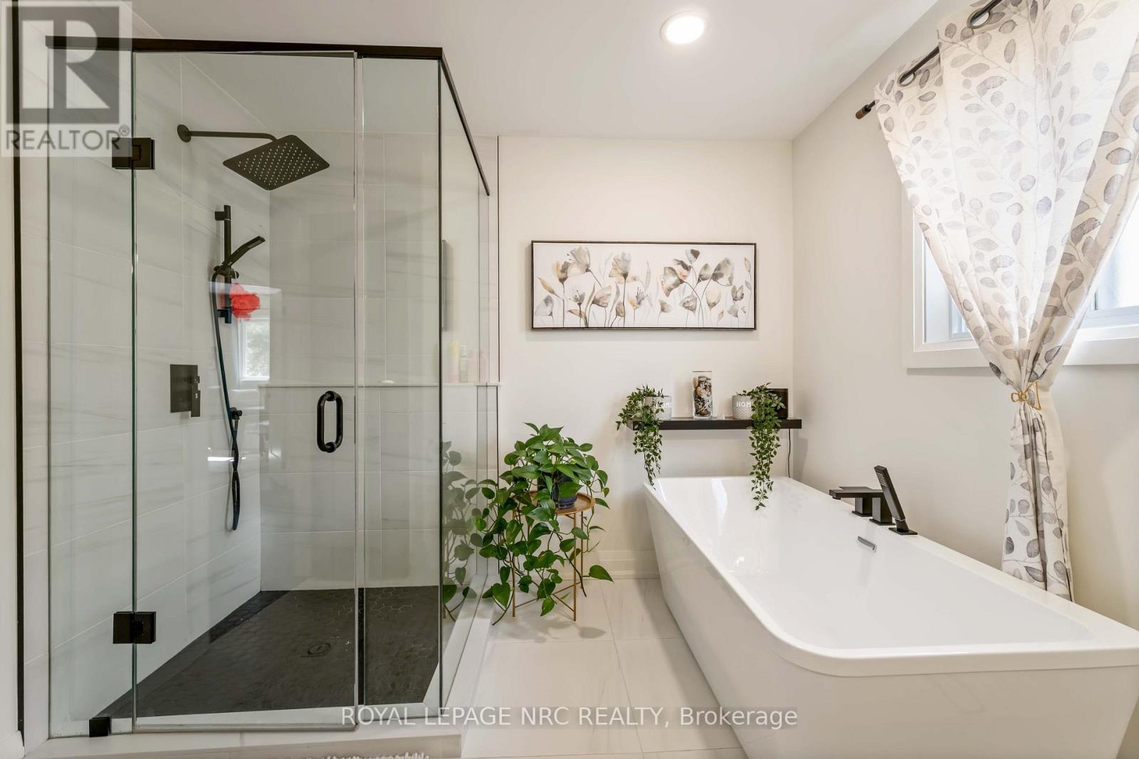 3680 Weinbrenner Road, Niagara Falls, Ontario  L2G 7Y4 - Photo 22 - X13704784