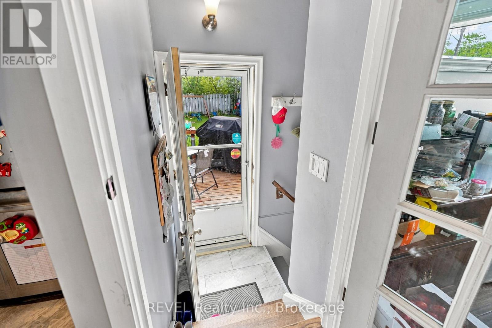 14 Gram Avenue, Welland, Ontario  L3C 1H3 - Photo 15 - X13705266
