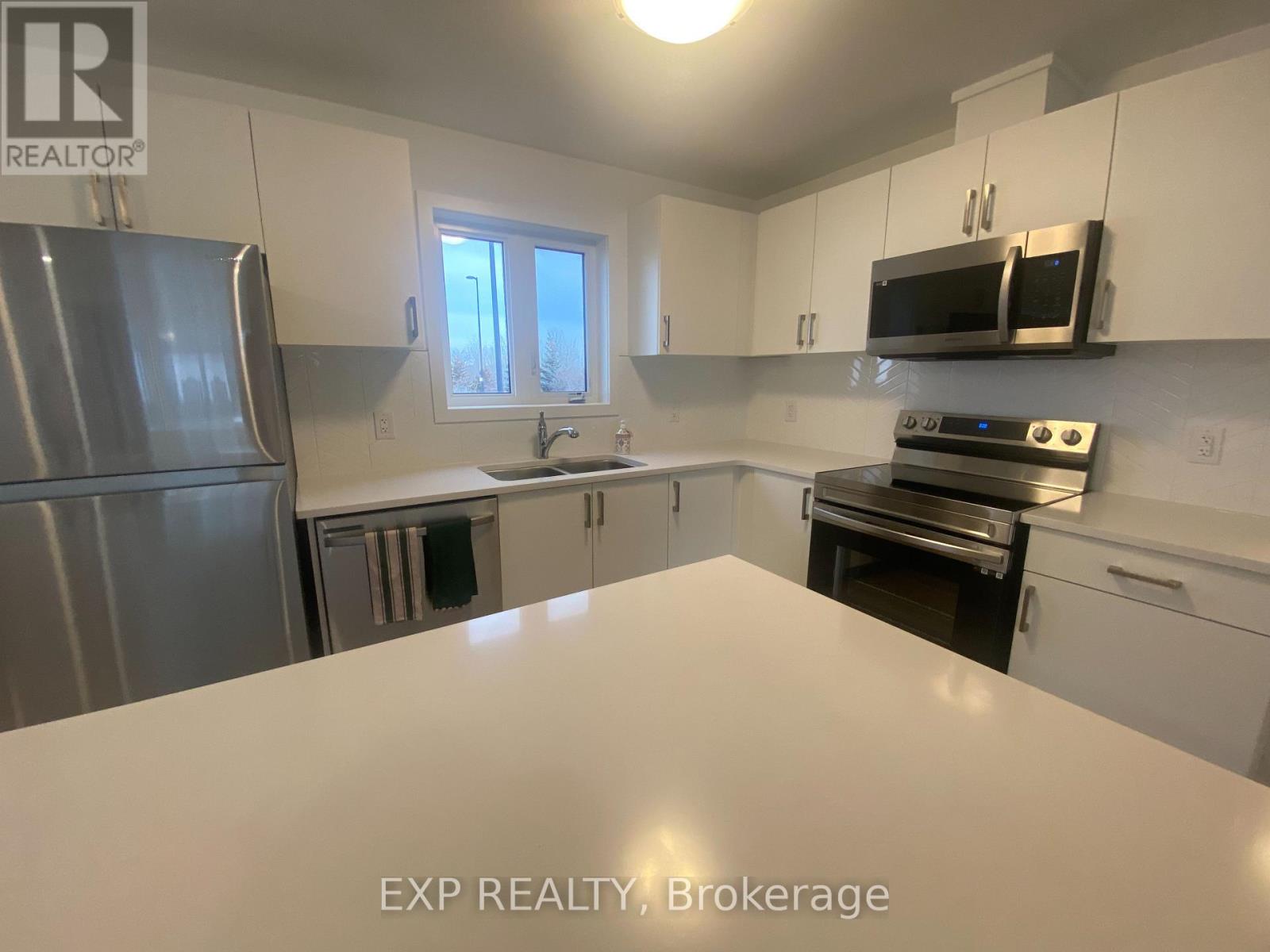 222 - 4263 Fourth Avenue, Niagara Falls, Ontario  L2E 0C2 - Photo 6 - X13705438