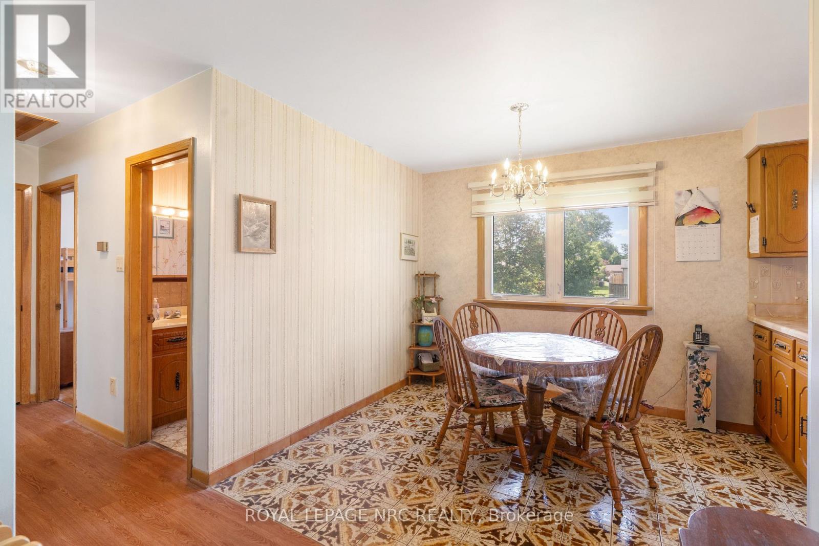 7427 Merritt Avenue, Niagara Falls, Ontario  L2G 5C3 - Photo 12 - X13705468