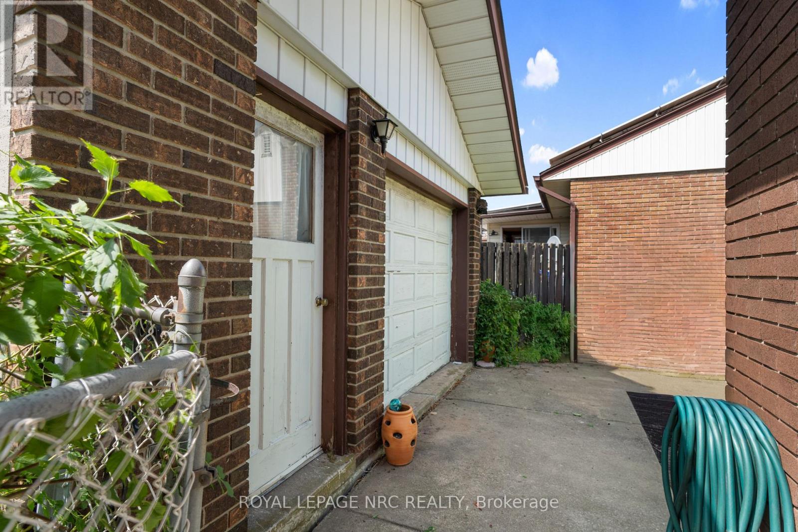 7427 Merritt Avenue, Niagara Falls, Ontario  L2G 5C3 - Photo 32 - X13705468