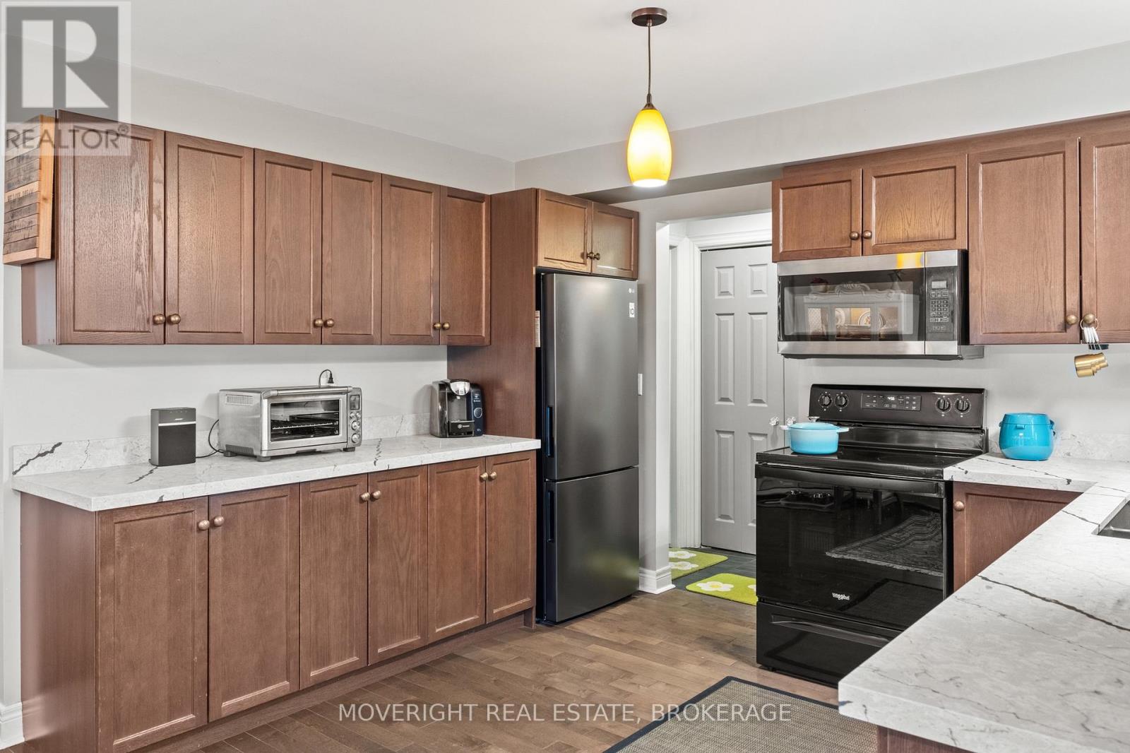 2 Leeson Street, St. Catharines, Ontario  L2V 2R3 - Photo 15 - X13705622