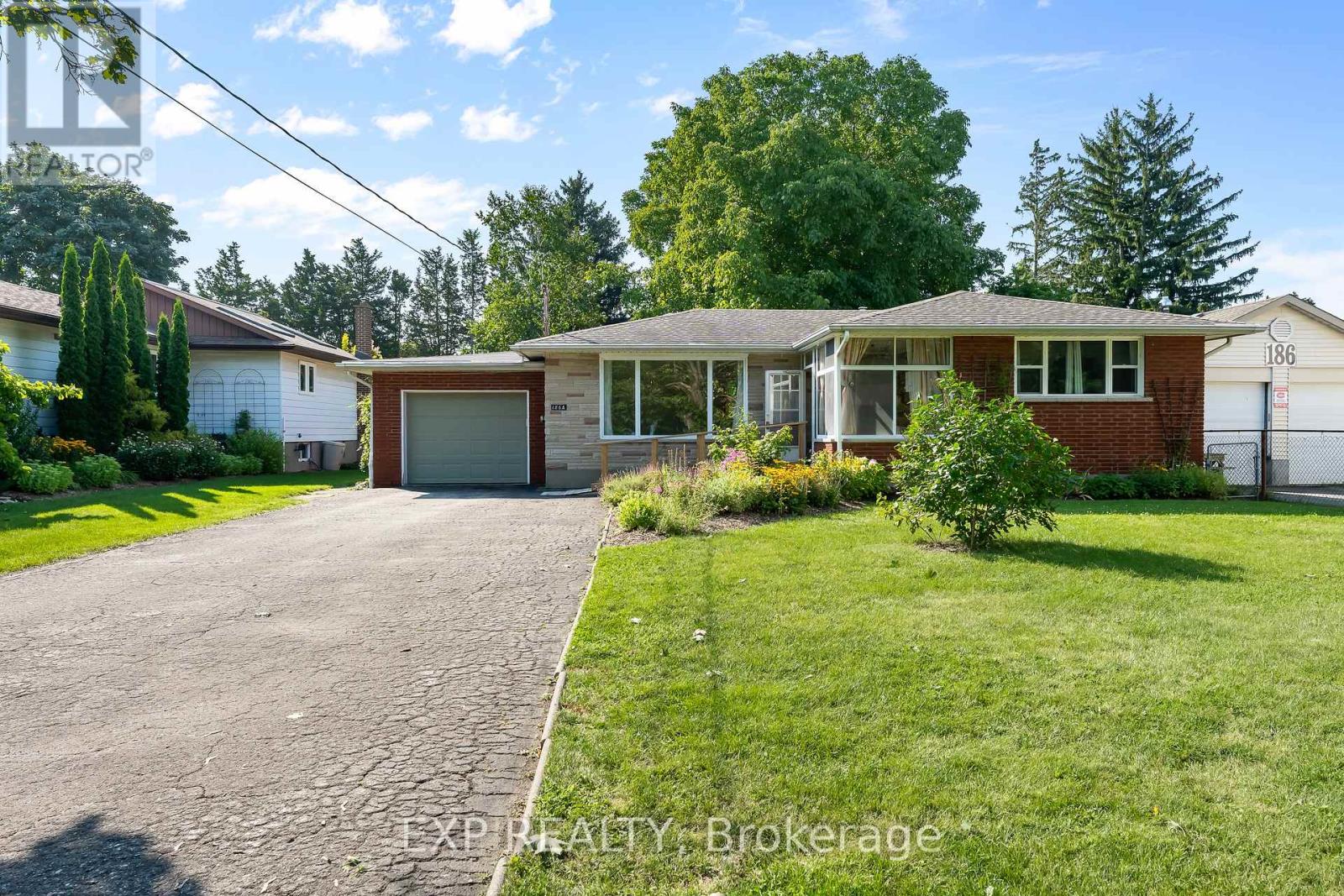 186a Lakeshore Road, St. Catharines, Ontario  L2N 2V3 - Photo 2 - X13705976