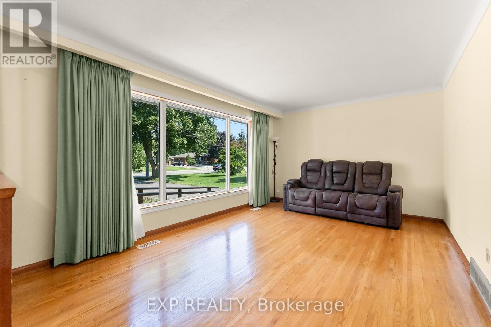 186a Lakeshore Road, St. Catharines, Ontario  L2N 2V3 - Photo 8 - X13705976