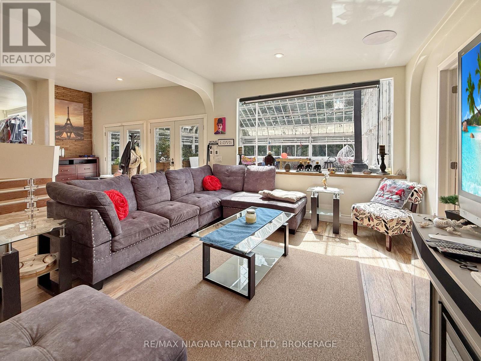 13693 Niagara River Parkway, Niagara Falls, Ontario  L2E 6S6 - Photo 27 - X13706082