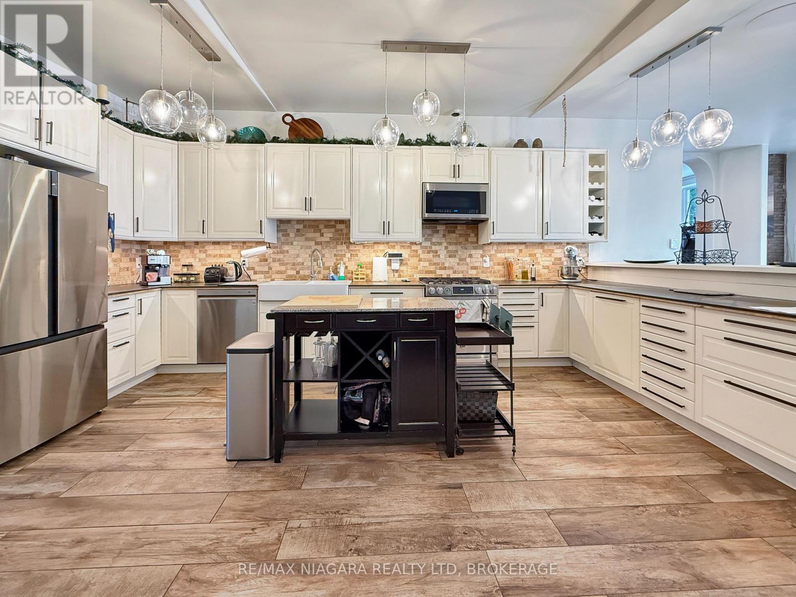 13693 Niagara River Parkway, Niagara Falls, Ontario  L2E 6S6 - Photo 30 - X13706082