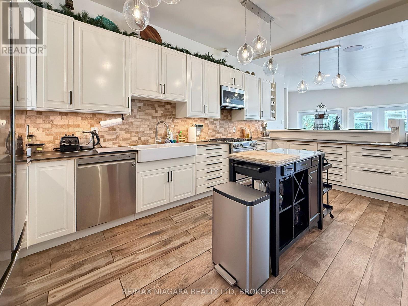 13693 Niagara River Parkway, Niagara Falls, Ontario  L2E 6S6 - Photo 32 - X13706082