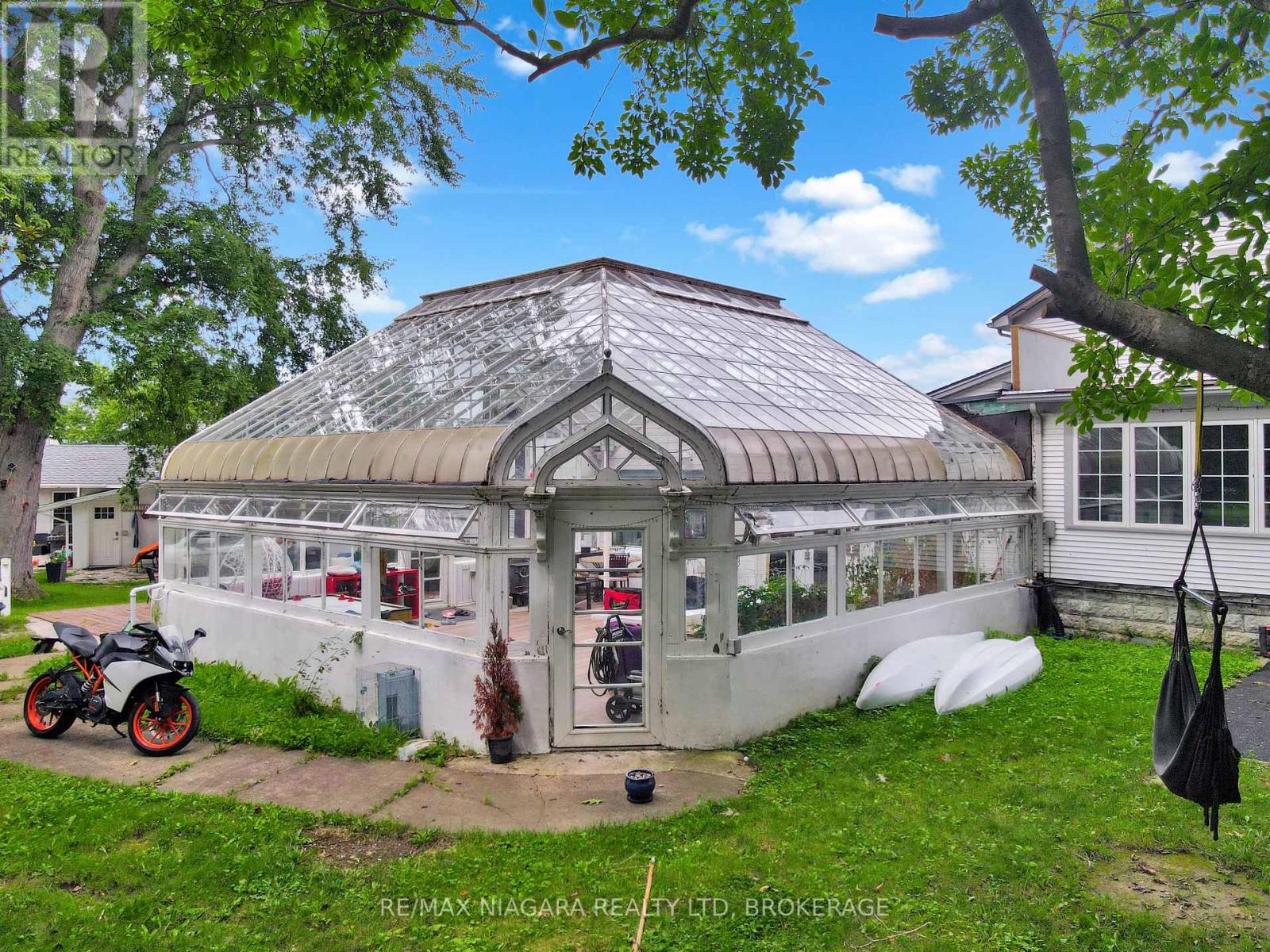 13693 Niagara River Parkway, Niagara Falls, Ontario  L2E 6S6 - Photo 4 - X13706082