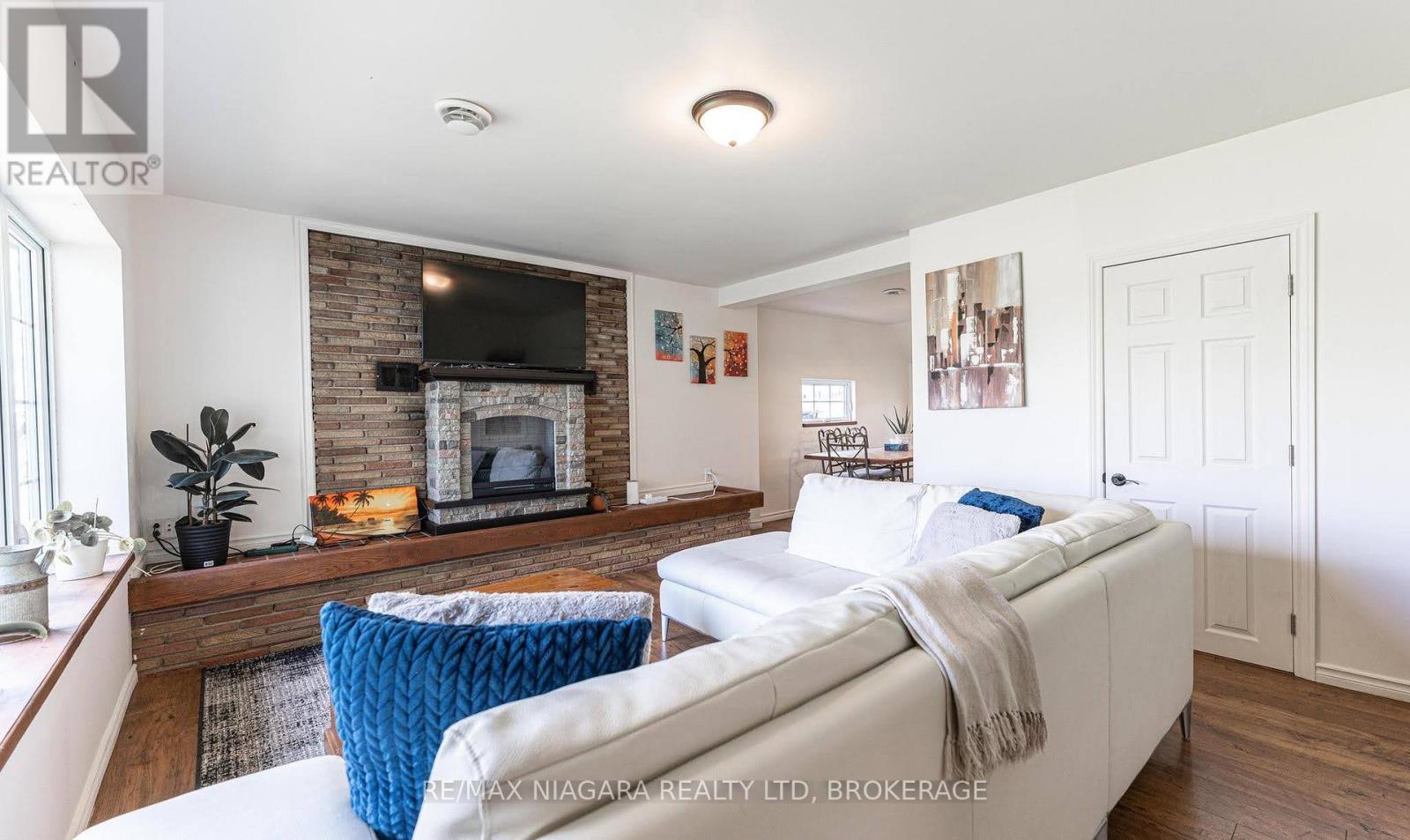 13693 Niagara River Parkway, Niagara Falls, Ontario  L2E 6S6 - Photo 41 - X13706082