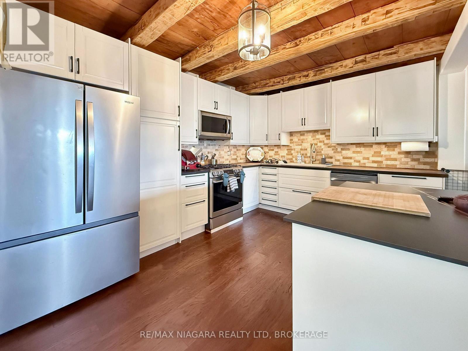 13693 Niagara River Parkway, Niagara Falls, Ontario  L2E 6S6 - Photo 8 - X13706082