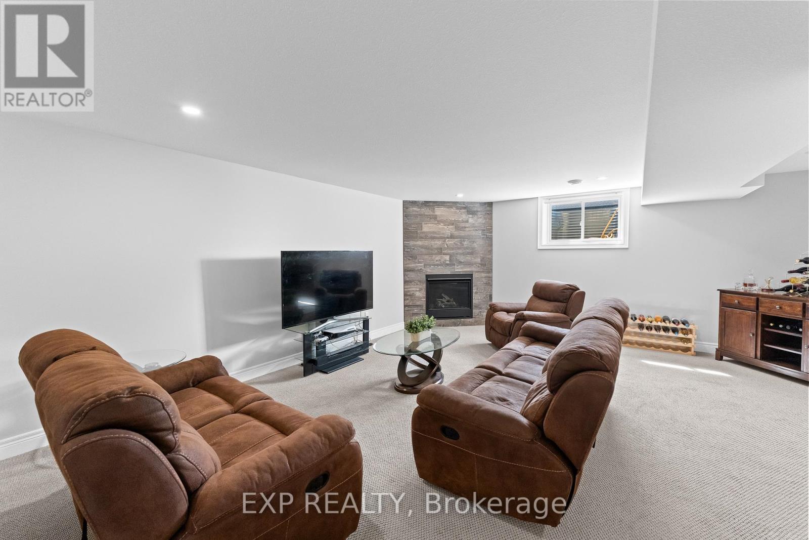 747 Gaiser Road, Welland, Ontario  L3C 0E4 - Photo 5 - X13706302