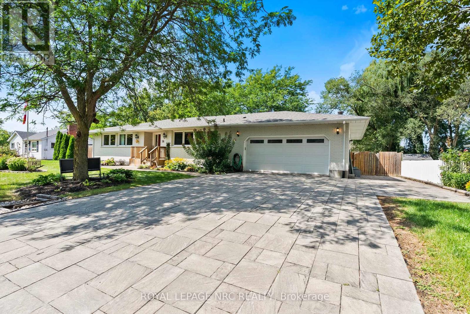 16 Dumfries Street, Niagara-On-The-Lake, Ontario  L0S 1L0 - Photo 3 - X13706304