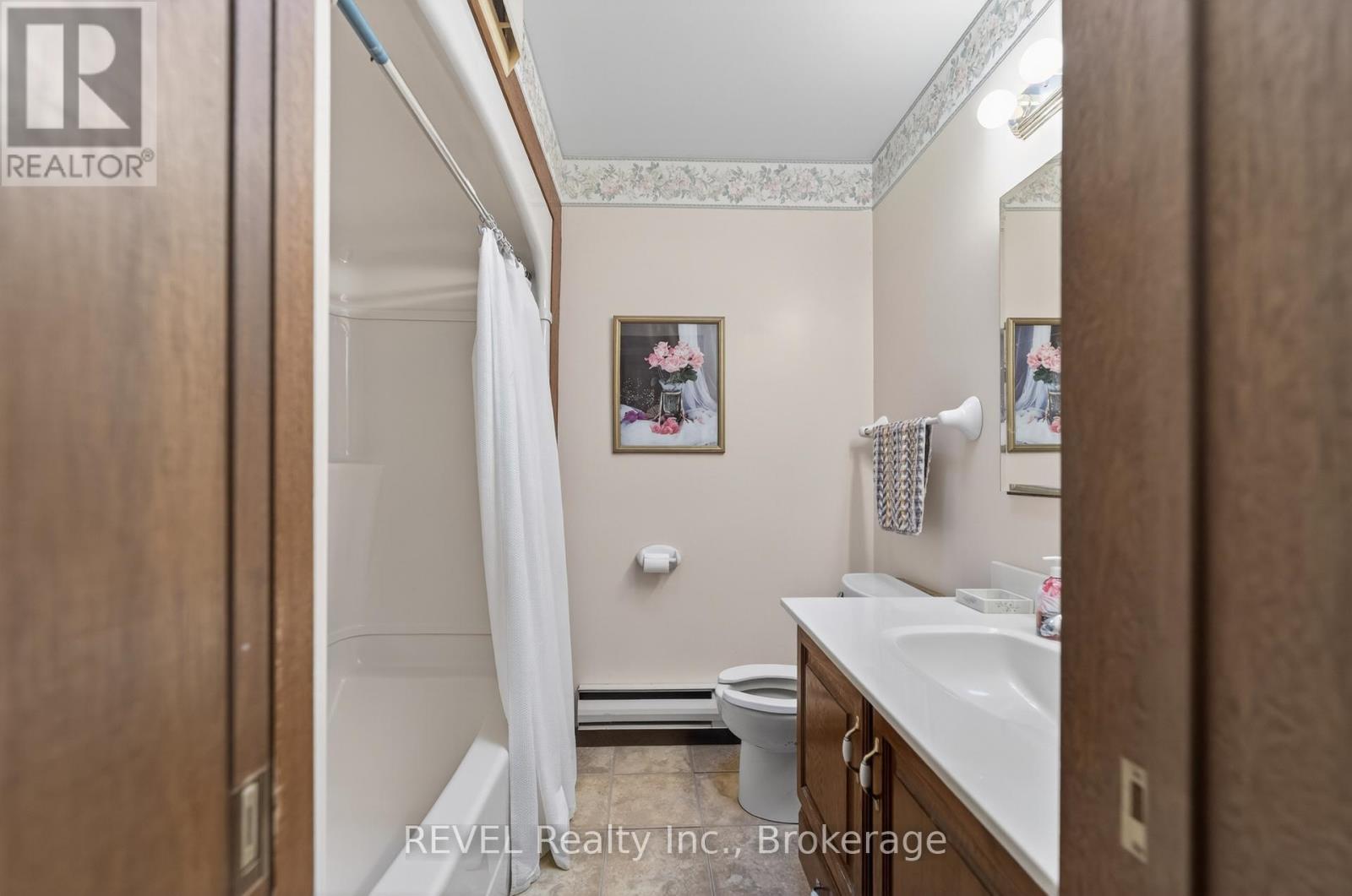 2010 Hansler Street, Pelham, Ontario  L0S 1M0 - Photo 16 - X13706510