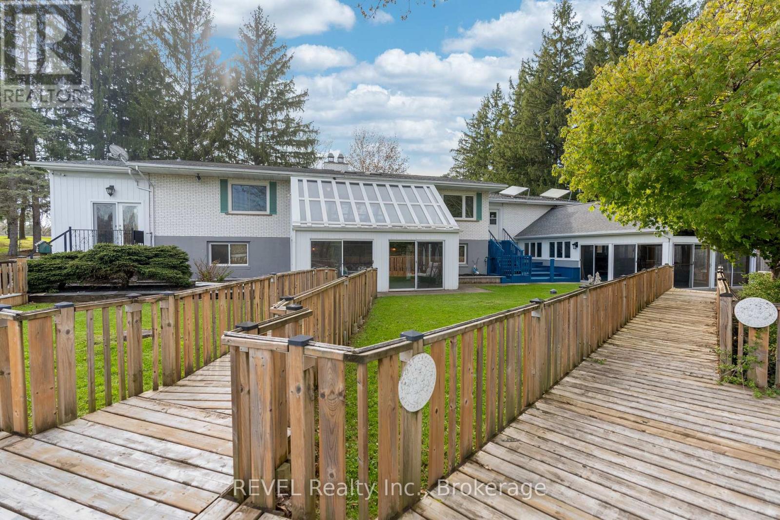 2010 Hansler Street, Pelham, Ontario  L0S 1M0 - Photo 34 - X13706510