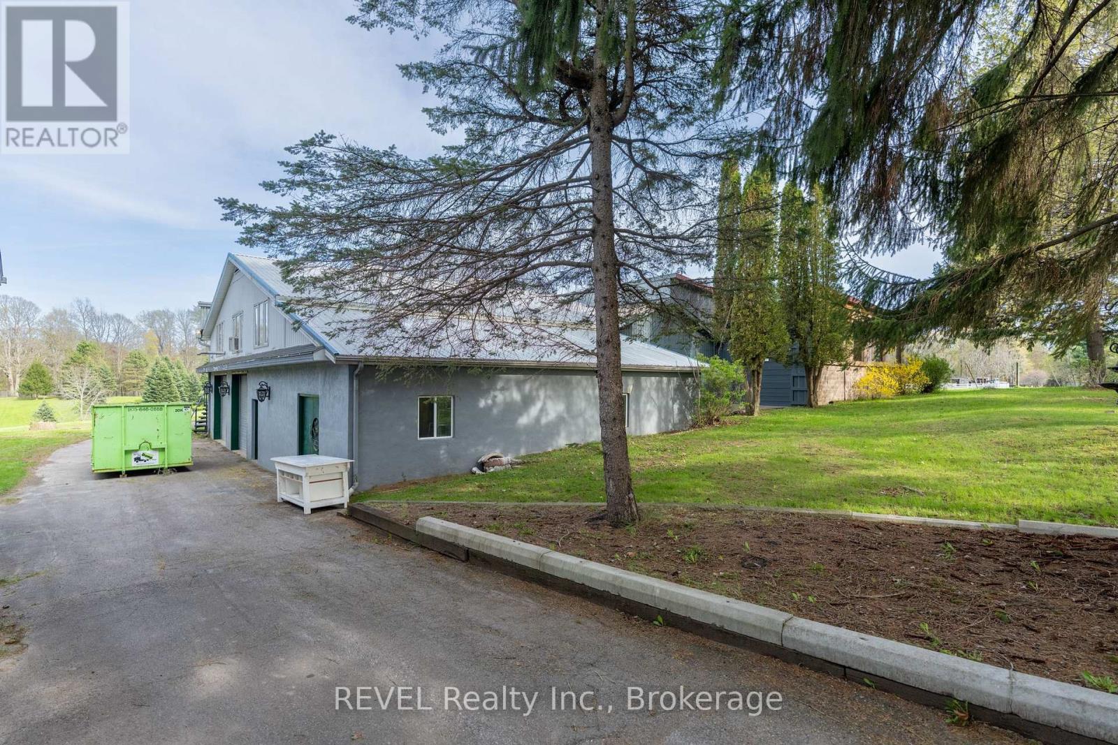 2010 Hansler Street, Pelham, Ontario  L0S 1M0 - Photo 37 - X13706510