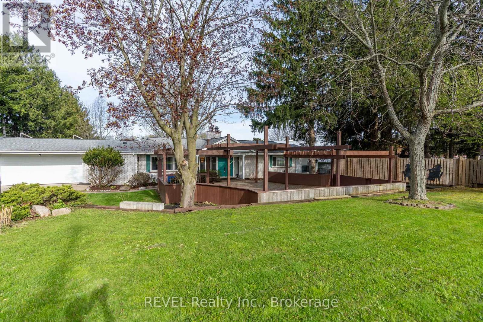 2010 Hansler Street, Pelham, Ontario  L0S 1M0 - Photo 9 - X13706510