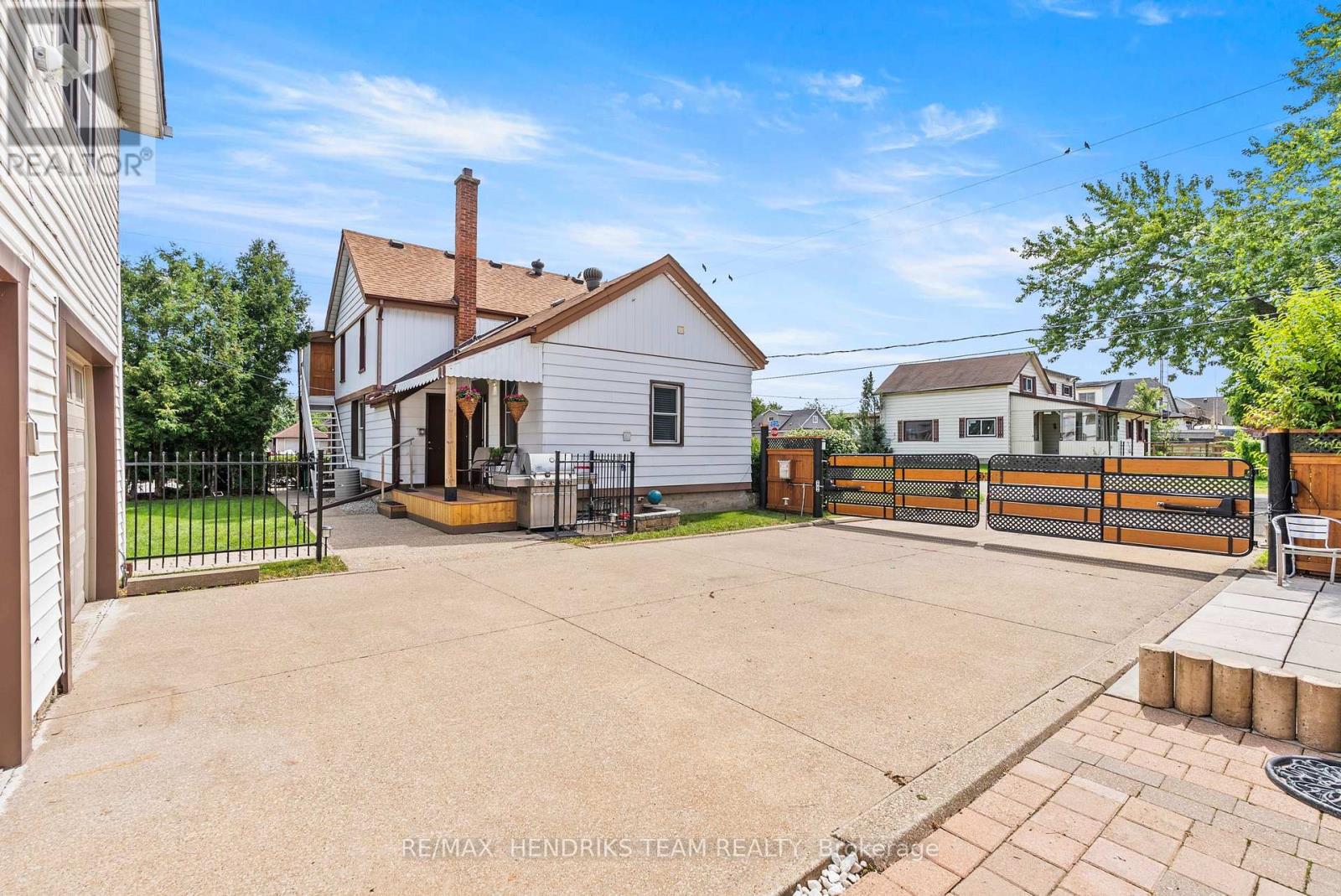 85 Pine Street S, Thorold, Ontario  L2V 3L8 - Photo 4 - X13706622