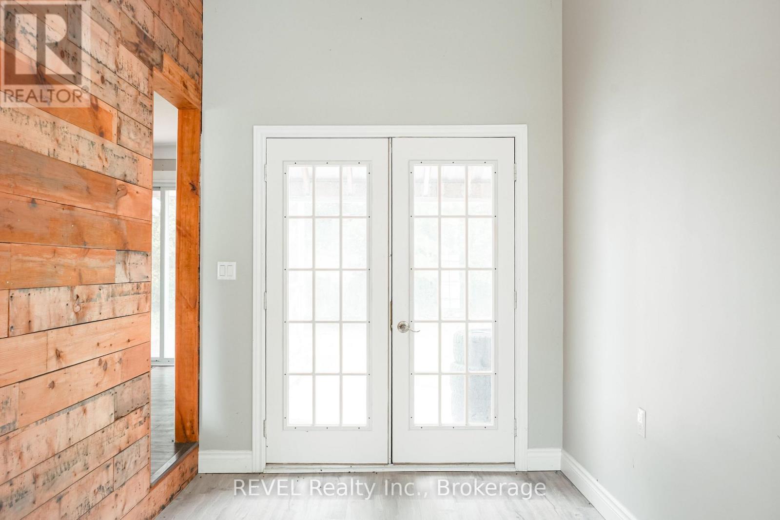 Main Floor - 3204 Saint Paul Avenue, Niagara Falls, Ontario  L2J 2M1 - Photo 10 - X13707162