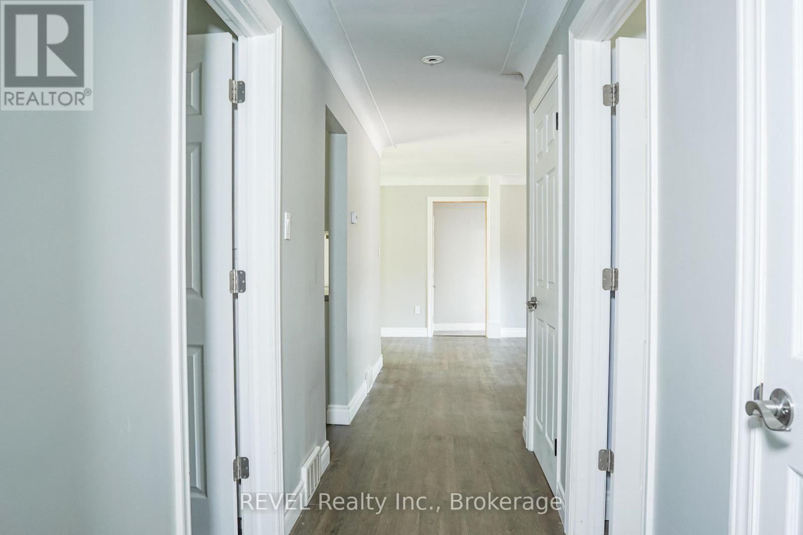 Main Floor - 3204 Saint Paul Avenue, Niagara Falls, Ontario  L2J 2M1 - Photo 22 - X13707162