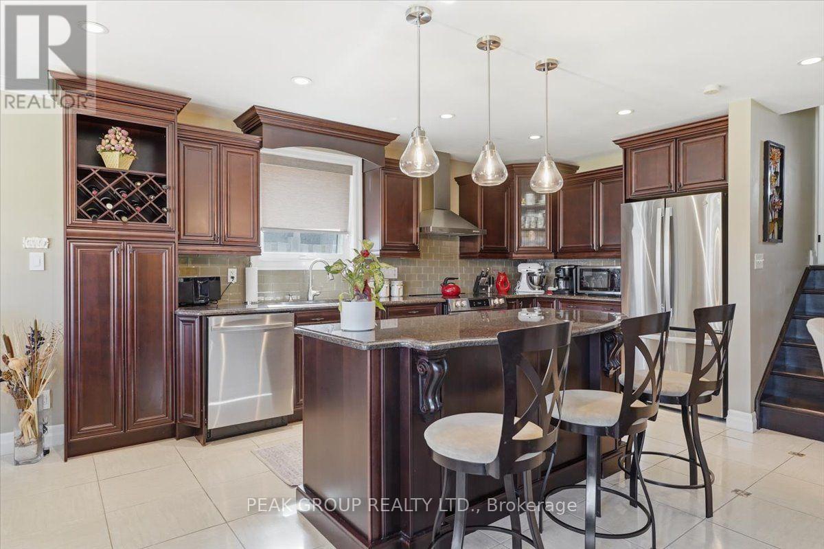7402 Westfield Drive, Niagara Falls, Ontario  L2J 3V8 - Photo 11 - X13708156