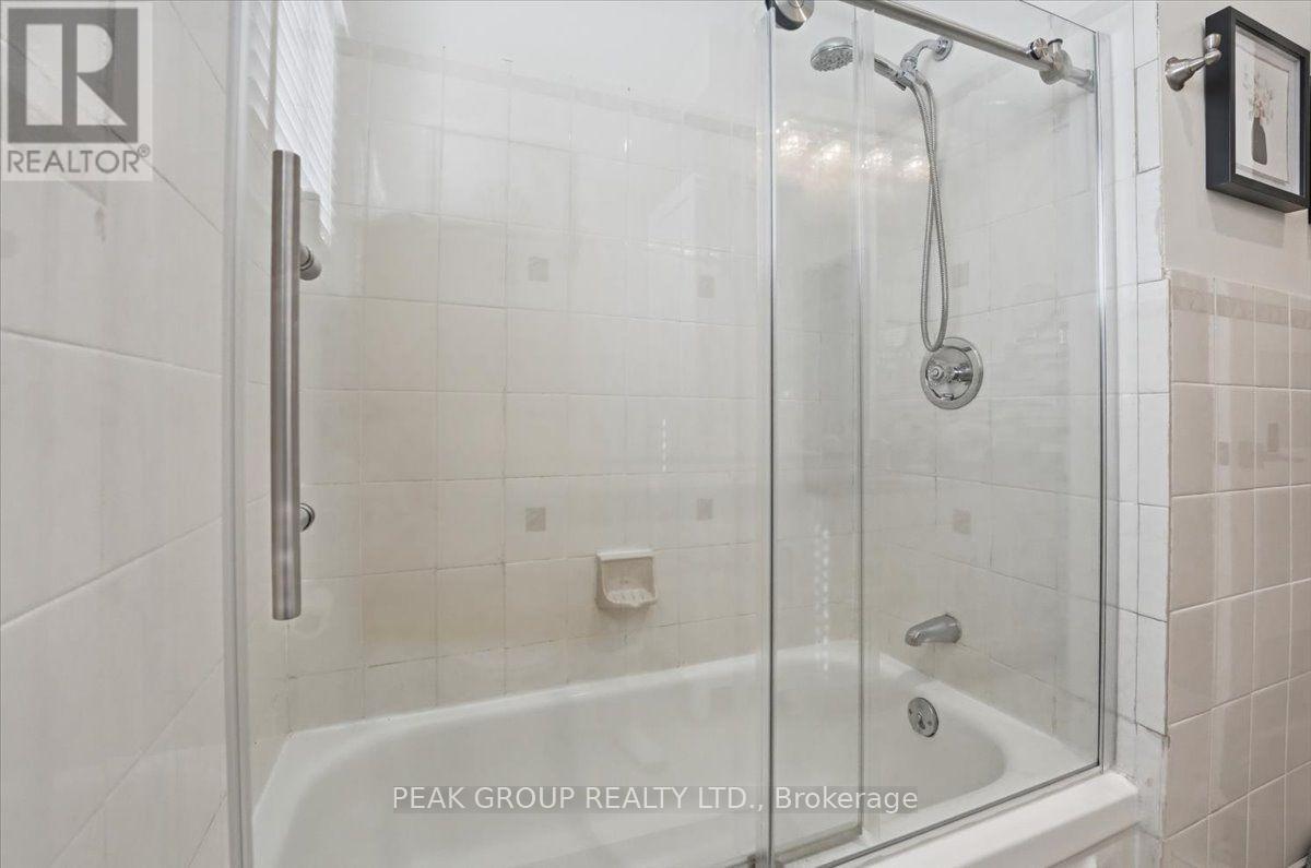 7402 Westfield Drive, Niagara Falls, Ontario  L2J 3V8 - Photo 20 - X13708156