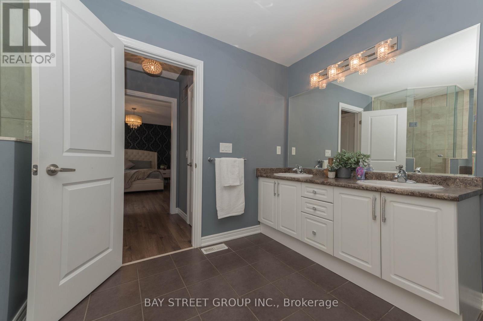 116 Winterberry Boulevard, Thorold, Ontario  L2V 0B5 - Photo 17 - X13708924