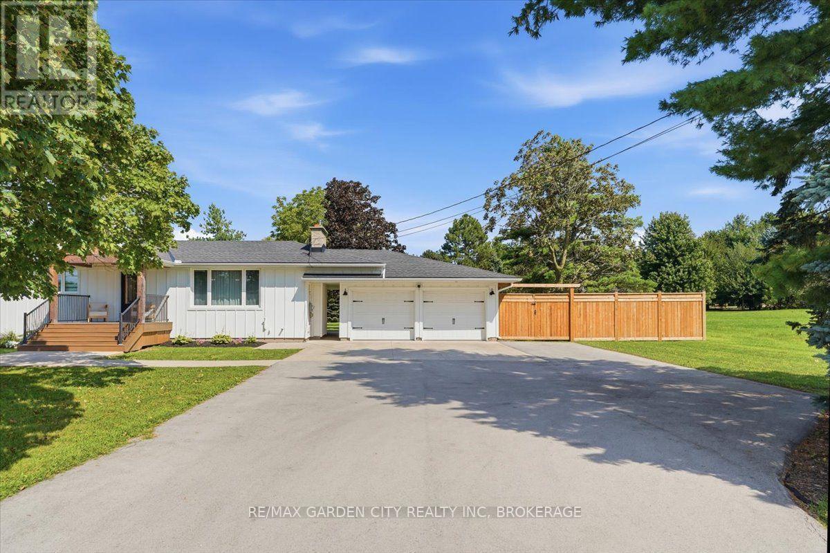 1581 Rice Road, Pelham, Ontario  L0S 1E6 - Photo 3 - X13708944
