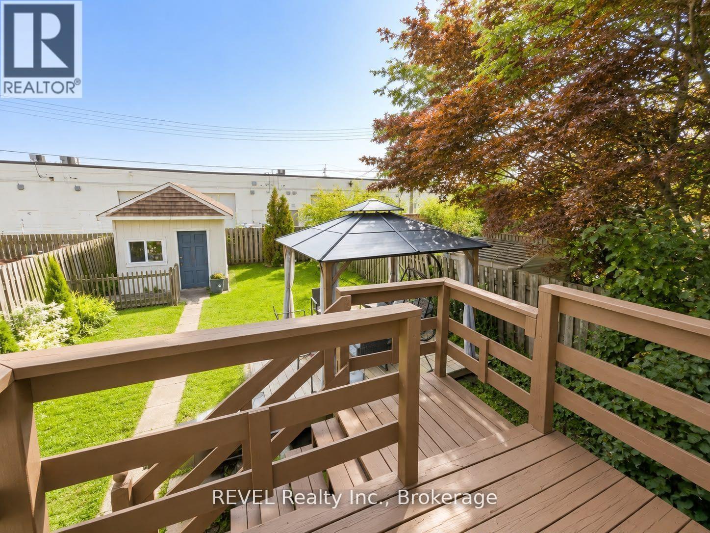 Upper - 52 Bula Drive, St. Catharines, Ontario  L2N 6R6 - Photo 9 - X13709020