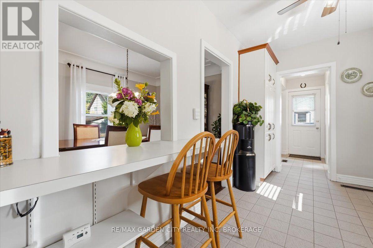38 Fitch Street, Welland, Ontario  L3C 4V2 - Photo 13 - X13709126