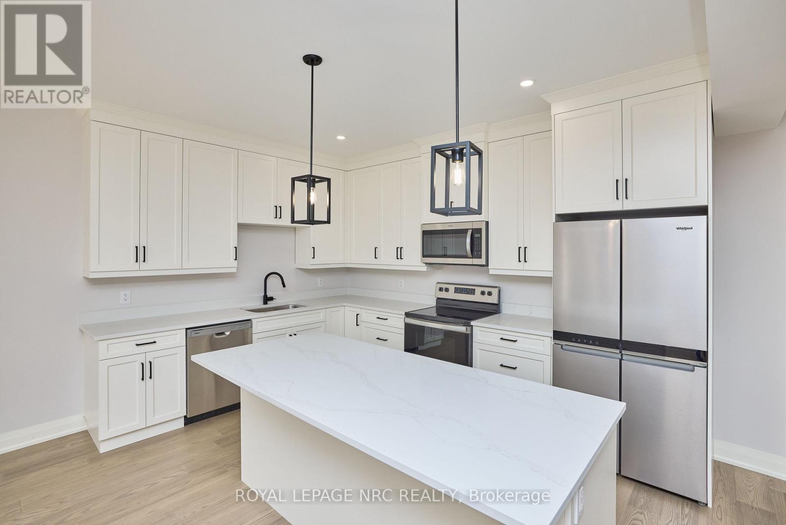 196 Hodgkins Avenue, Thorold, Ontario  L2V 0M6 - Photo 4 - X13709514