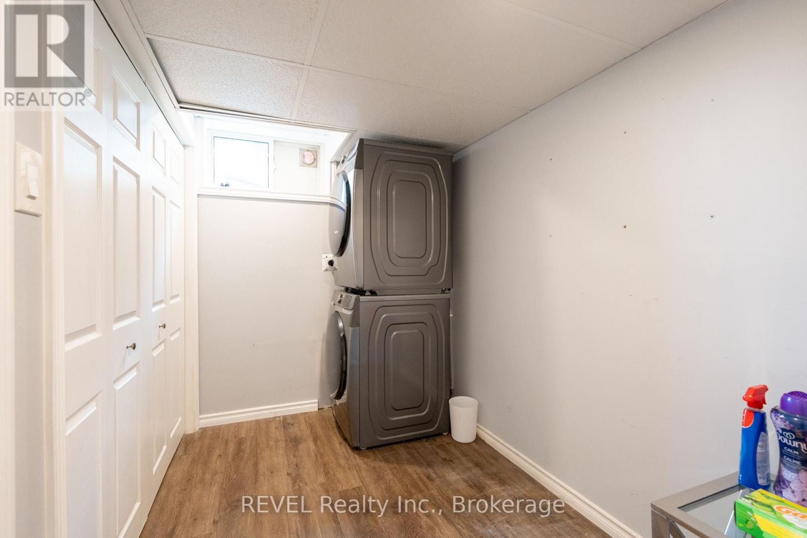4480 Queensway Gardens, Niagara Falls, Ontario  L2E 6P7 - Photo 25 - X13709710