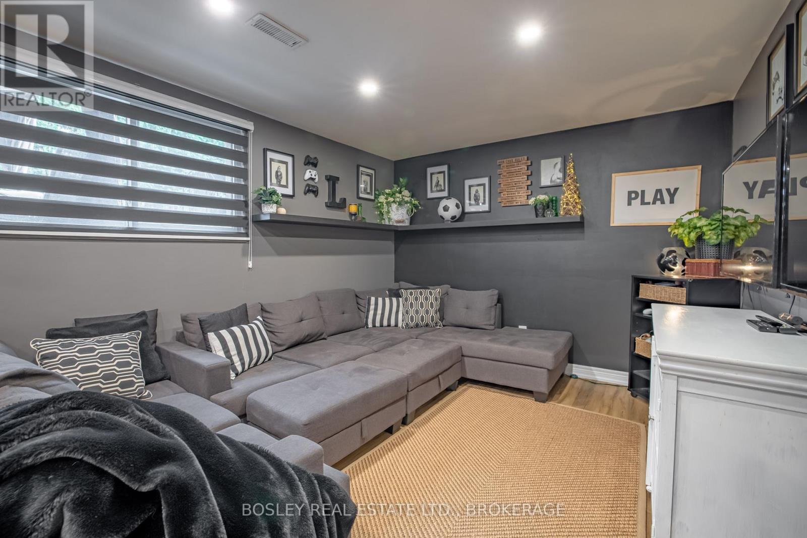 4148 Dorchester Road, Niagara Falls, Ontario  L2E 6N2 - Photo 24 - X13709888