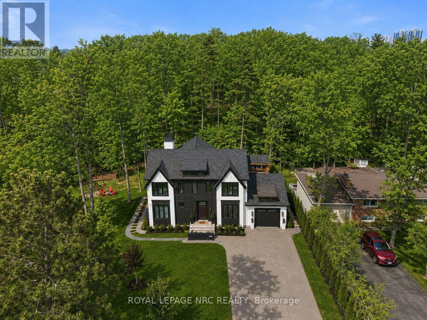 1 Briarfield Crescent, St. Catharines, Ontario  L2T 3T4 - Photo 3 - X13710092