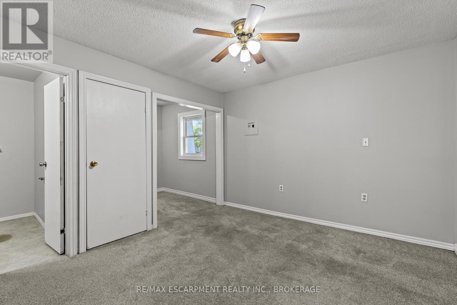 Upper - 15 Mccormick Street, Welland, Ontario  L3C 4L8 - Photo 10 - X13710254